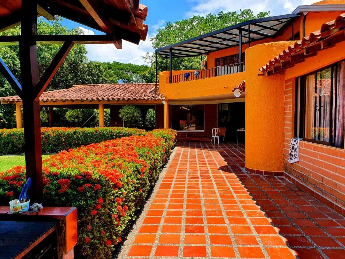 Finca Hacienda El Castillo 圣菲德安蒂奥基亚 外观 照片
