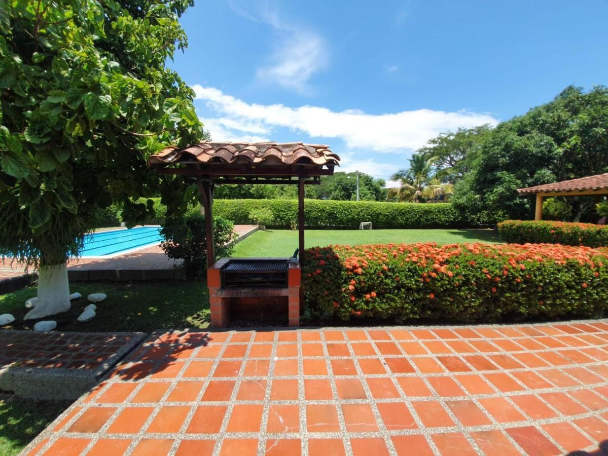 Finca Hacienda El Castillo 圣菲德安蒂奥基亚 外观 照片